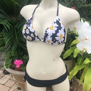 Women’s Reversible Triangle Bikini Top